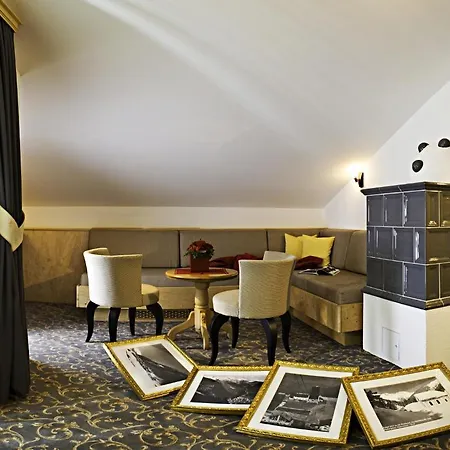 Albona Hotell