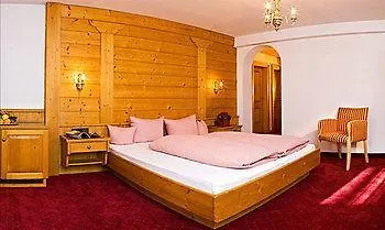 Albona Hotell