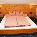 Albona 4* Ischgl