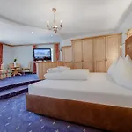 Albona فندق ايشجل